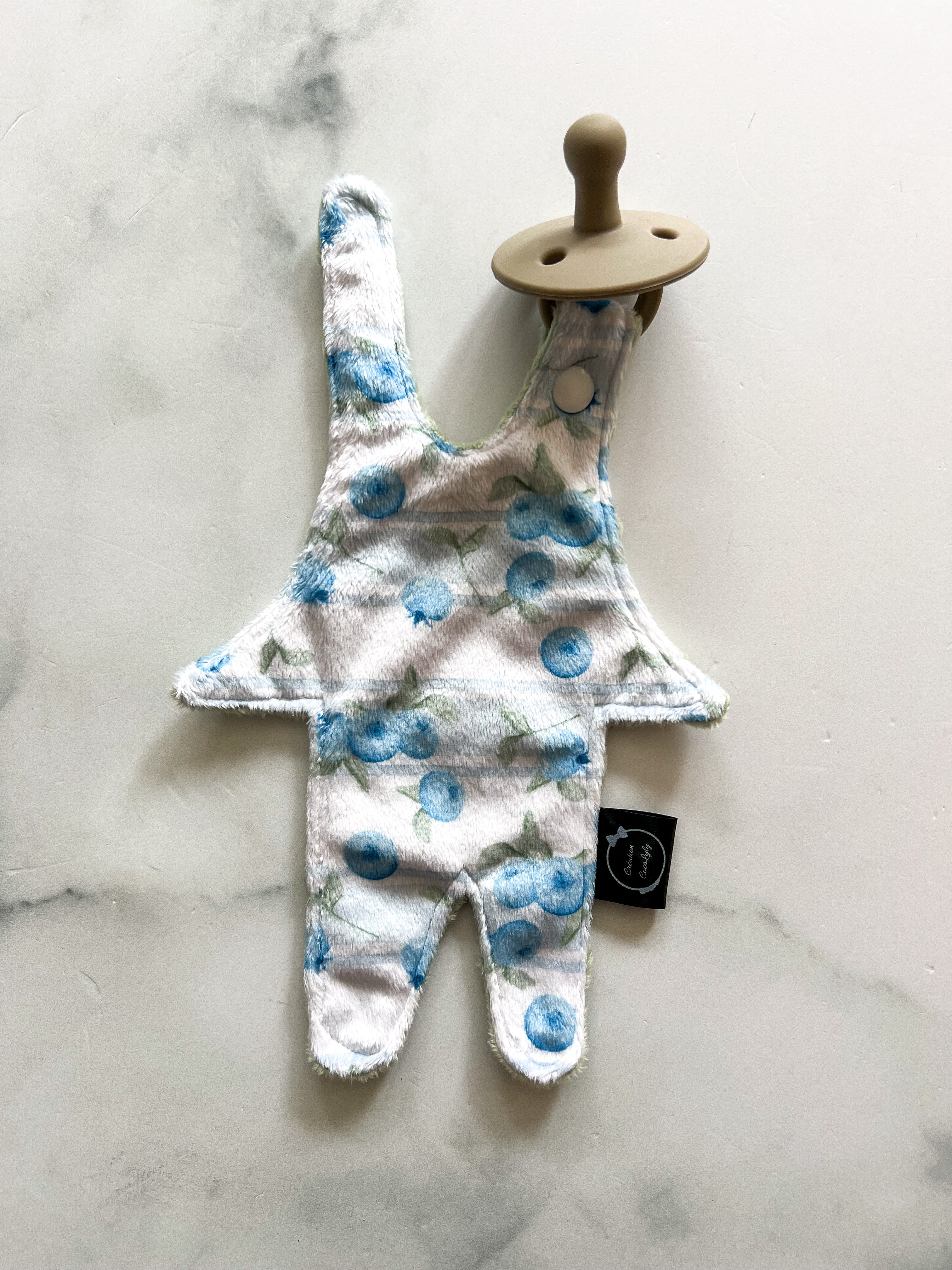 Attache suce petit bonhomme bleuet