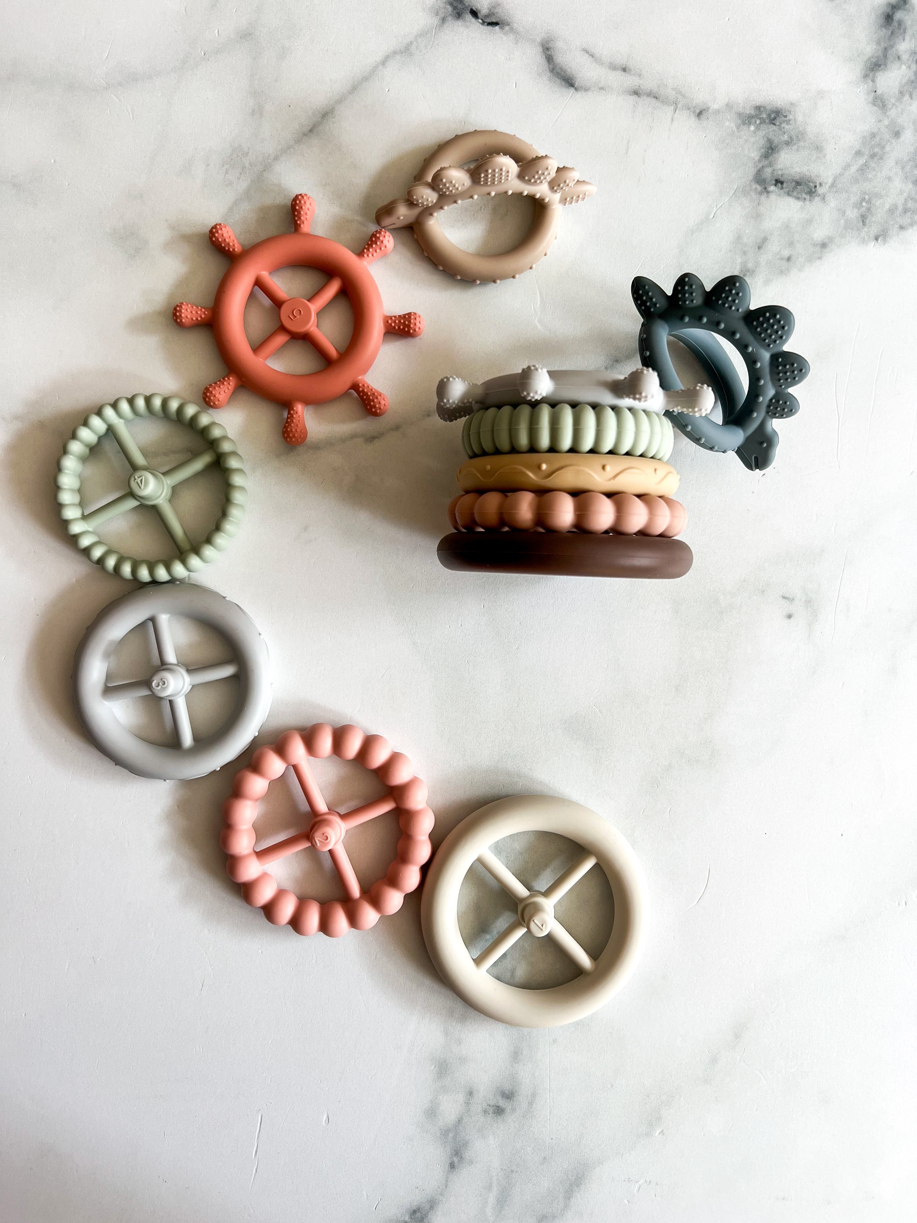 Anneaux de dentition à empiler