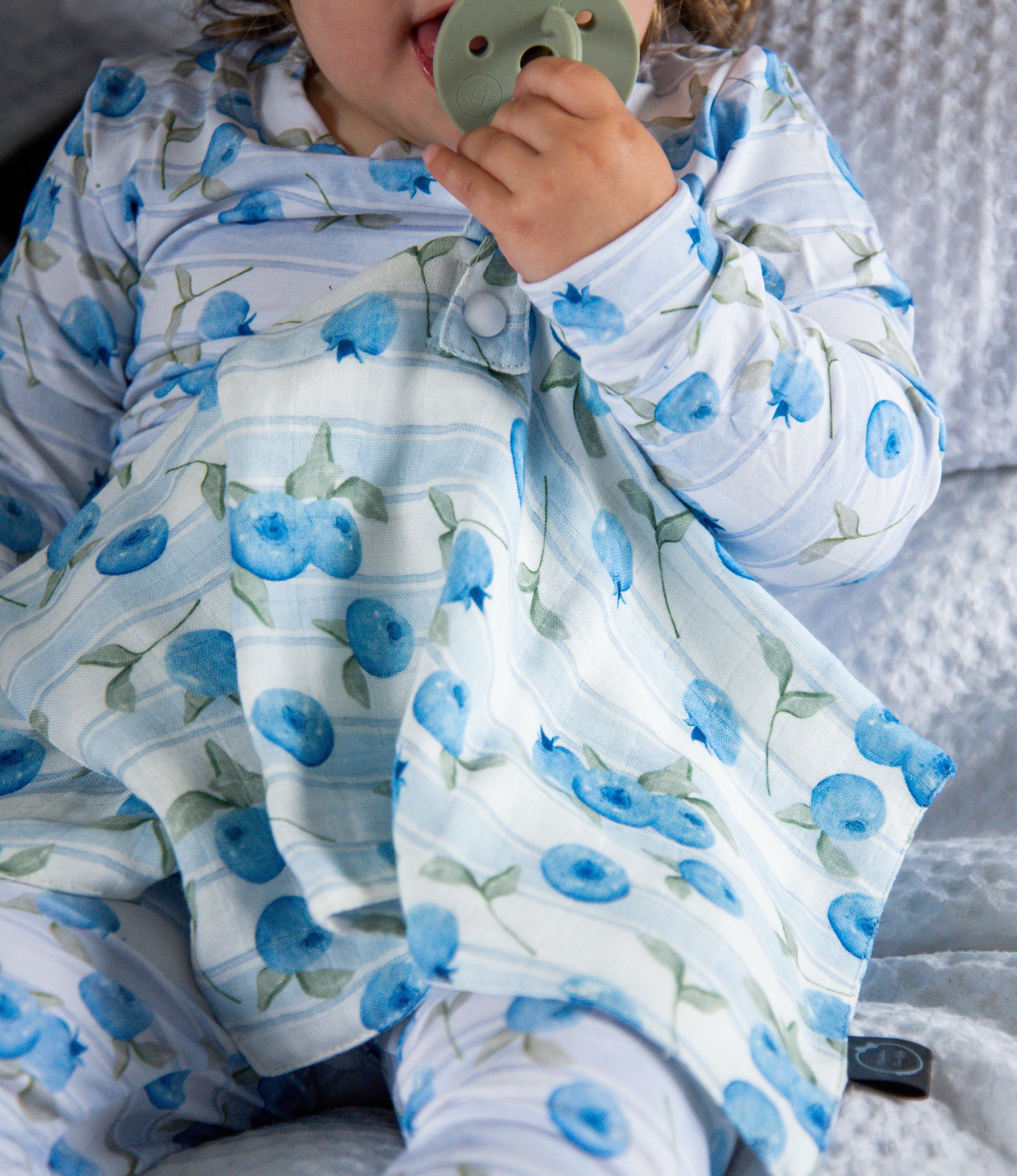 Attache-suce bleuets en mousseline de bambou