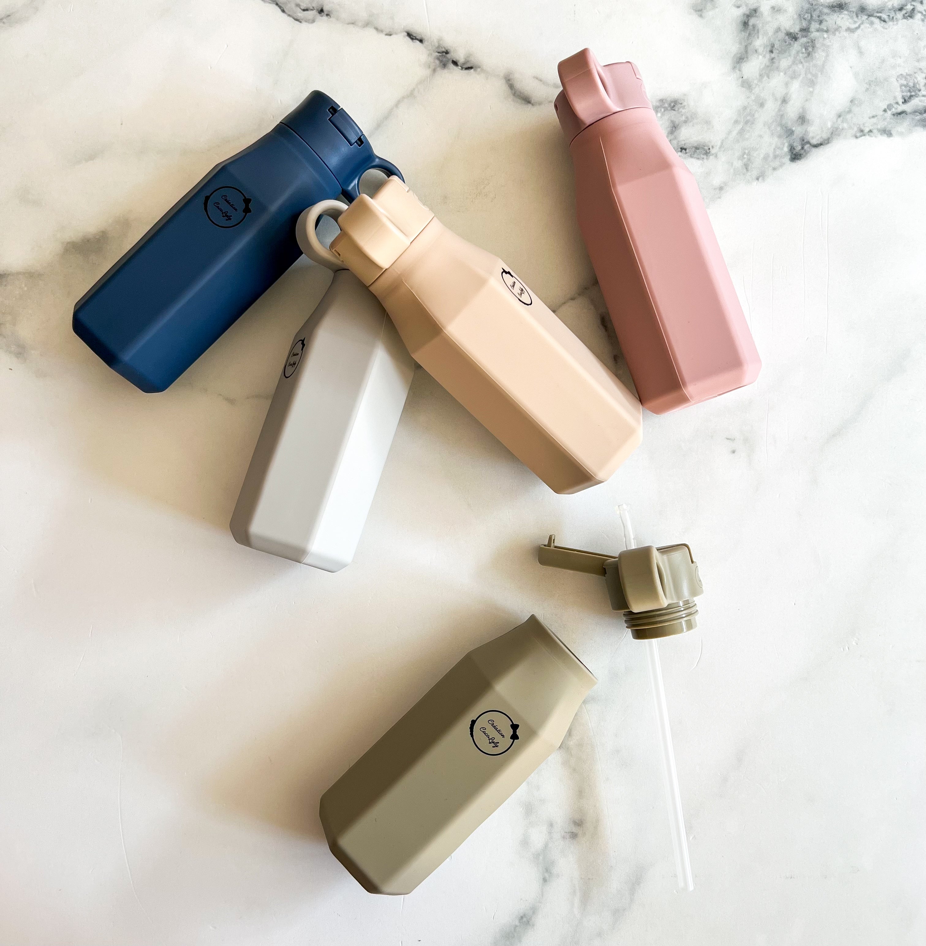 Bouteille de transport à paille refermable