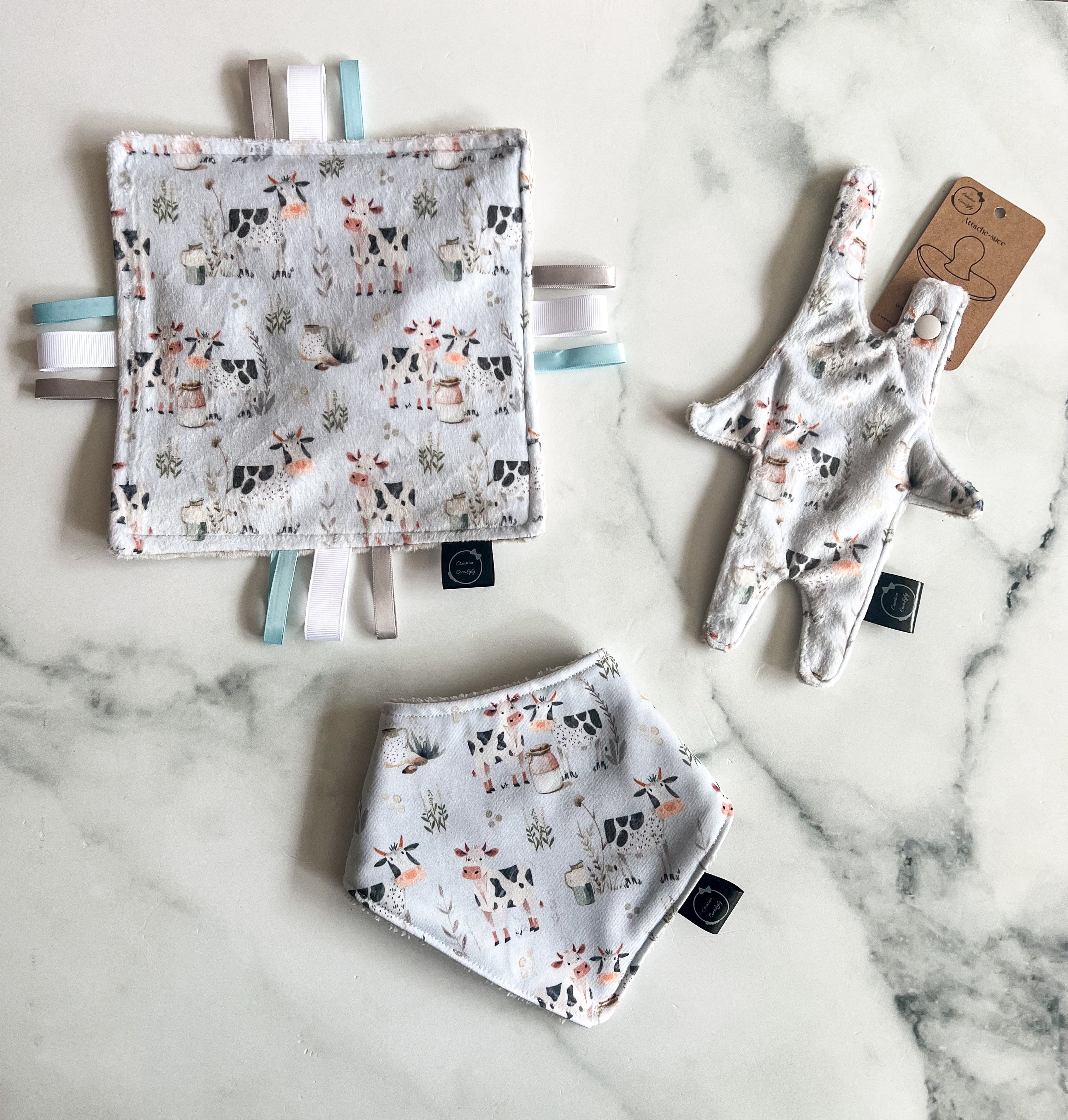 Doudou étiquettes craquante vache highland