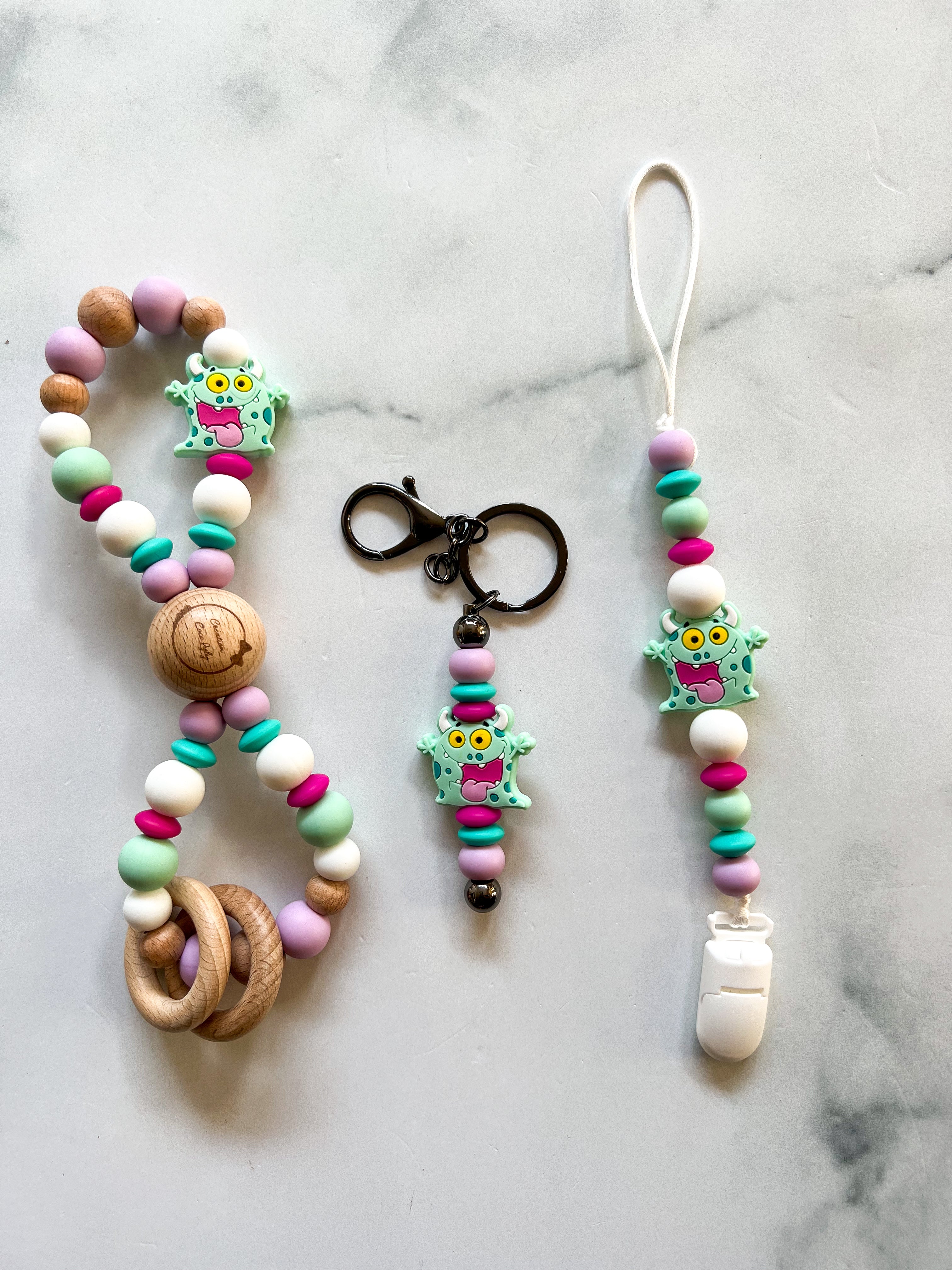 Ensemble petit monstre (voir description)