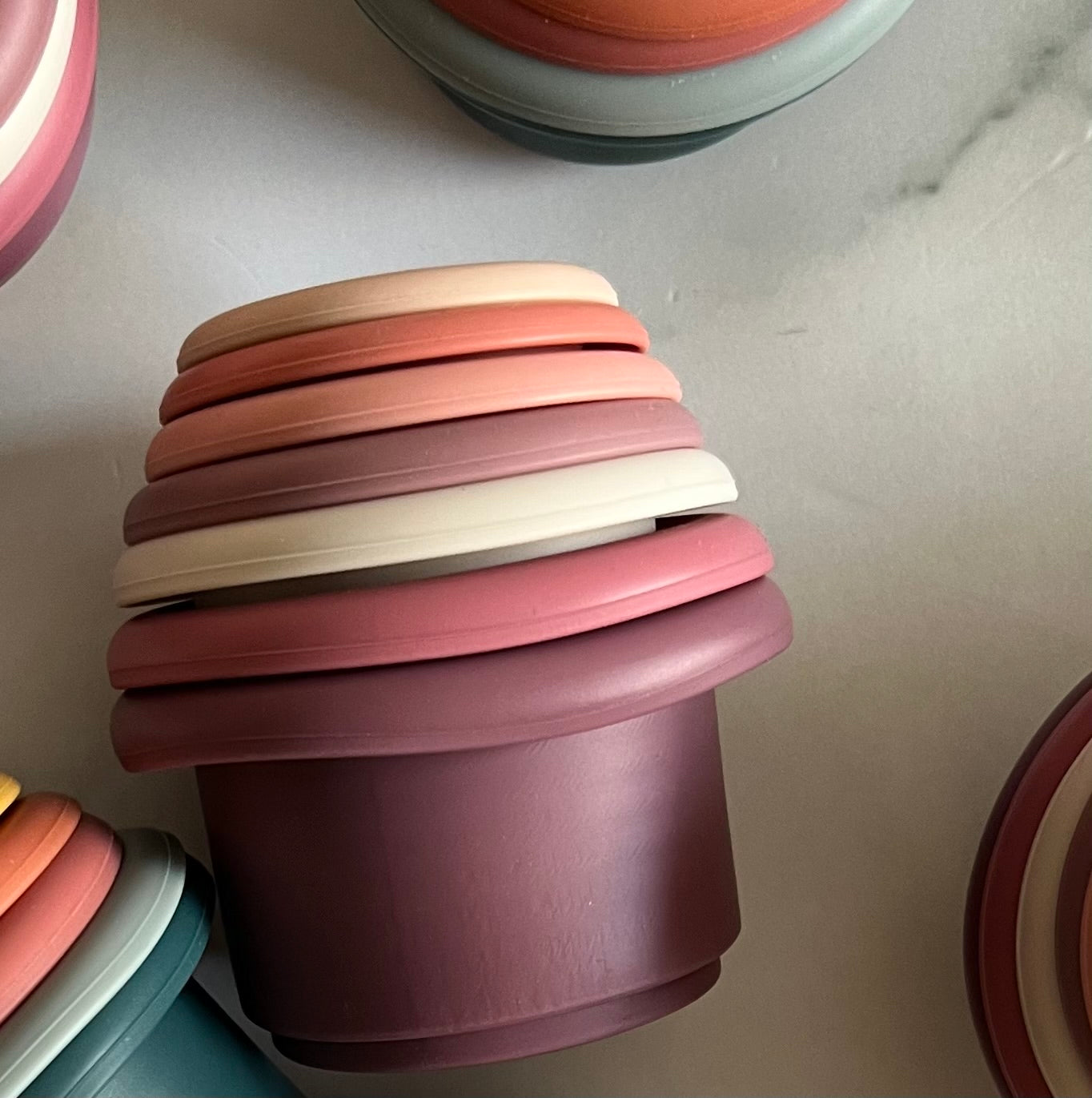 Ensemble de tasses empilables en silicone pour le bain(7 pièces)