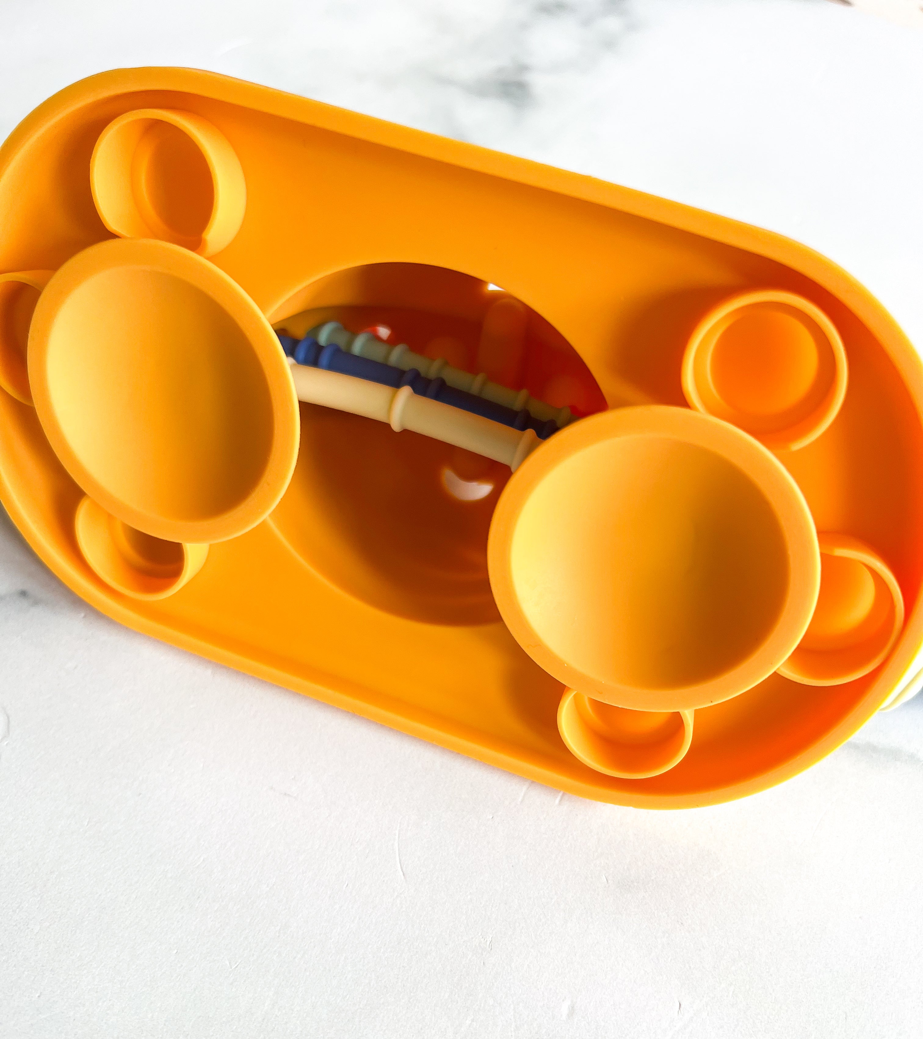 Crabe à ventouse sensoriel