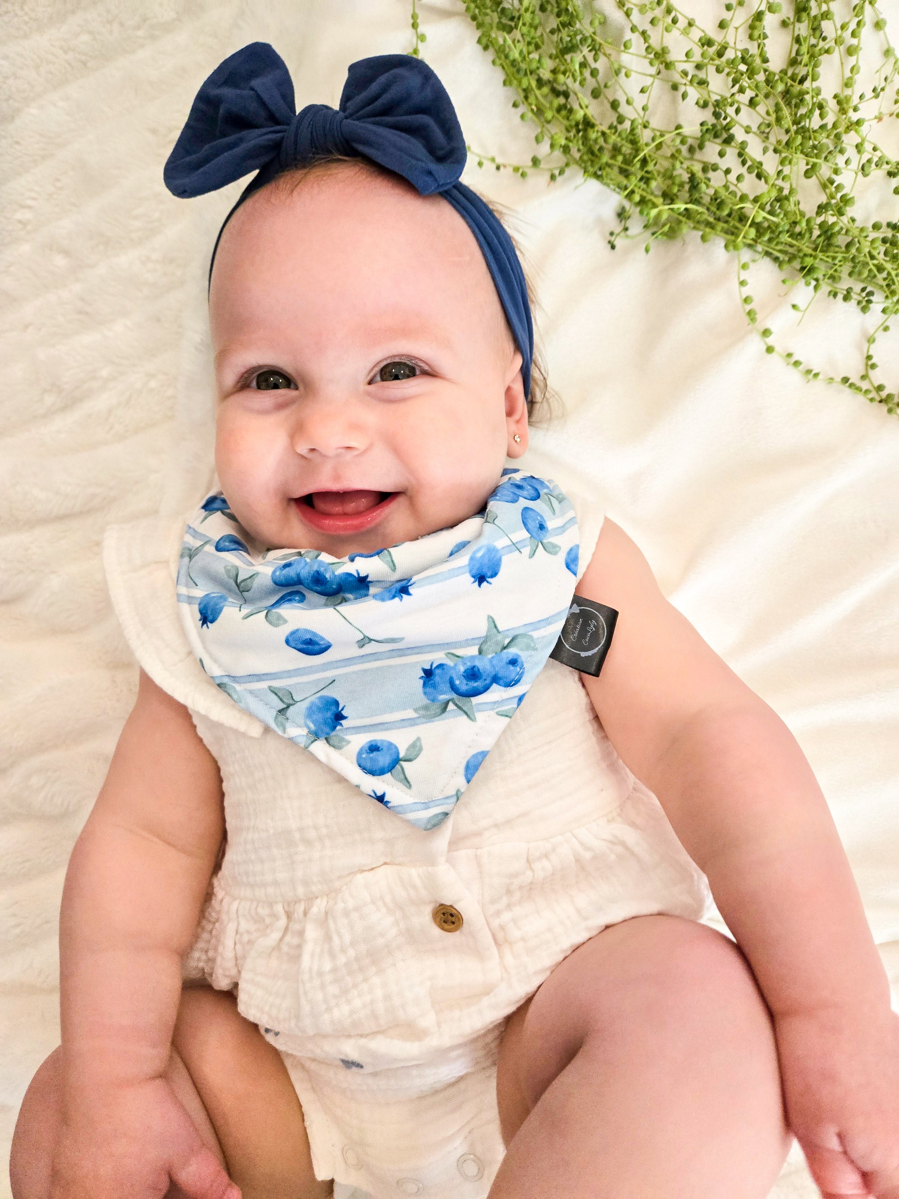 Bavoir bleuets ajustable