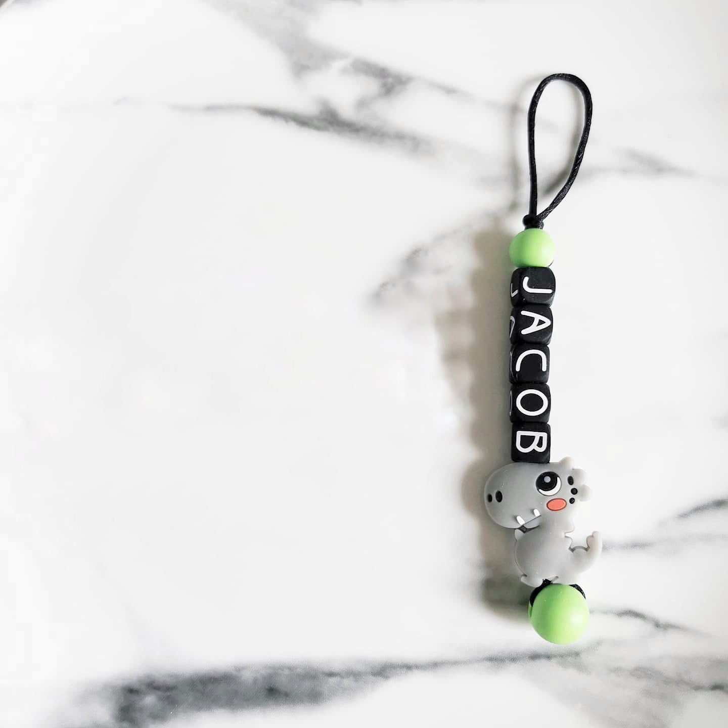 Identifiant style attache zip prénom modèle Jacob