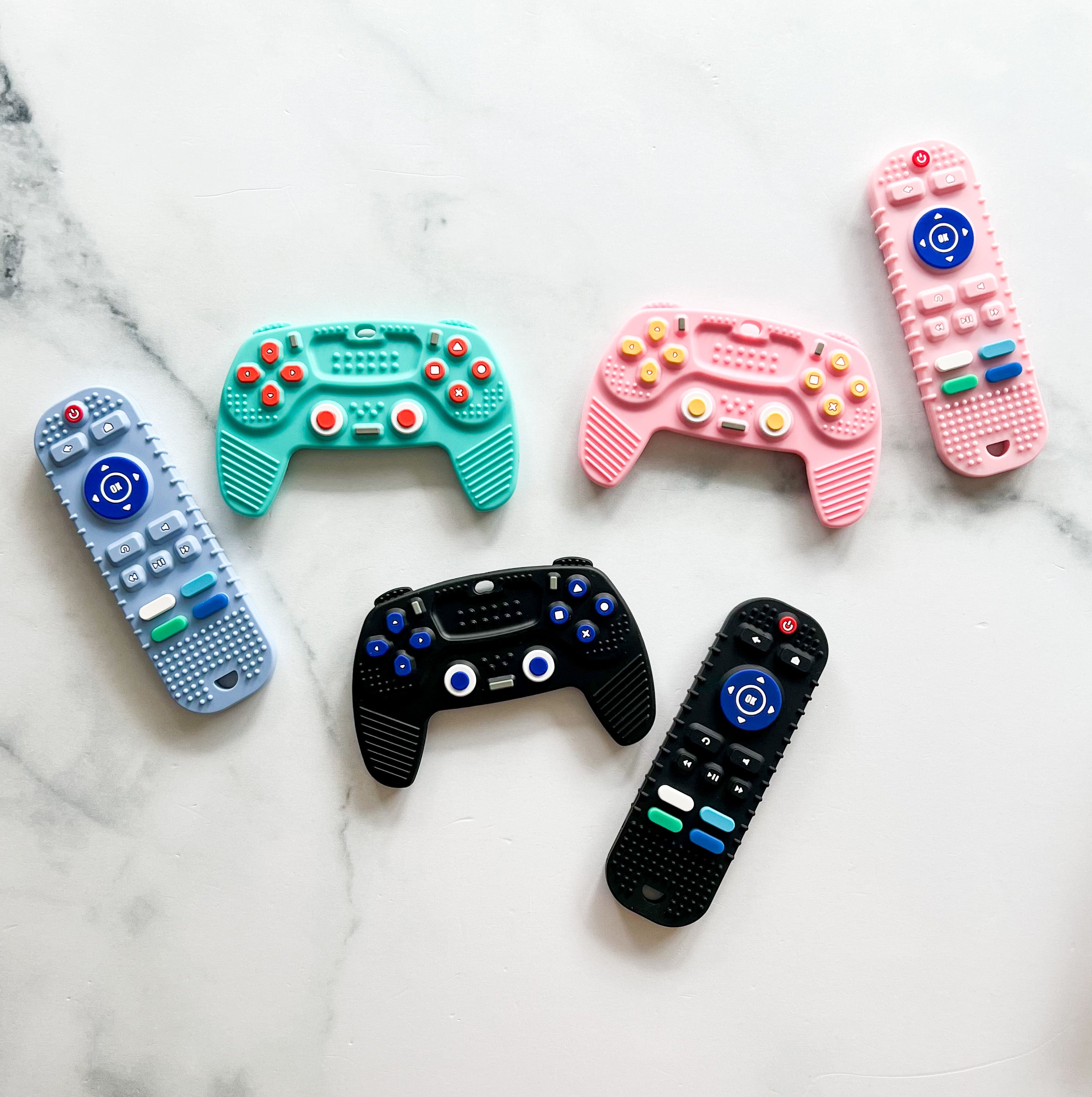 Duo jouets dentition manettes tv et jeux vidéo