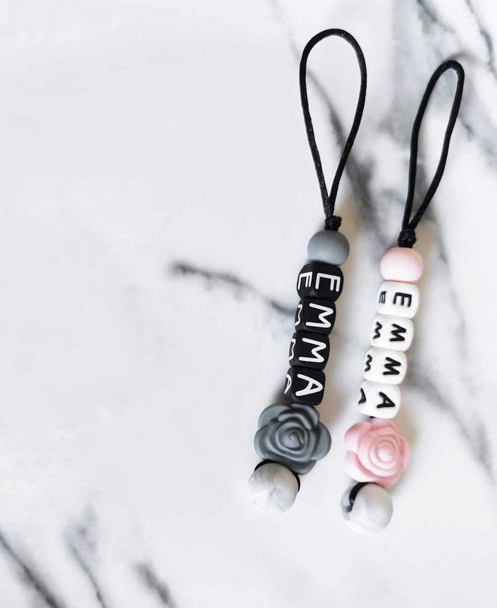 Identifiant style attache zip prénom modèle Emma