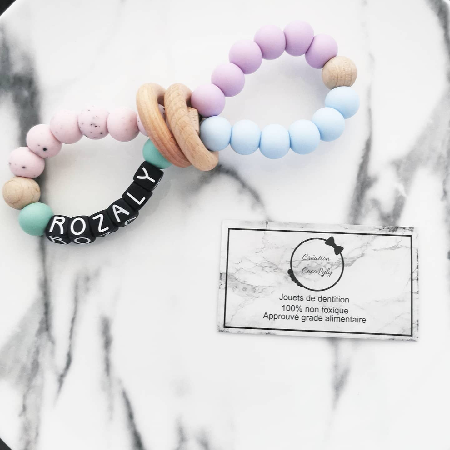 Hochet infini avec prénom