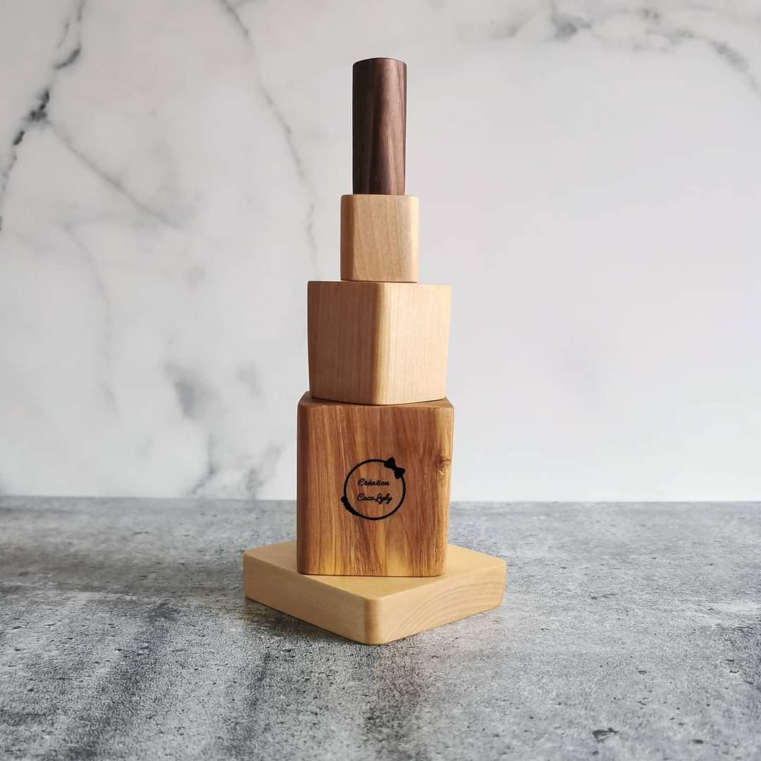 Tour à empiler en bois 100% québécoise