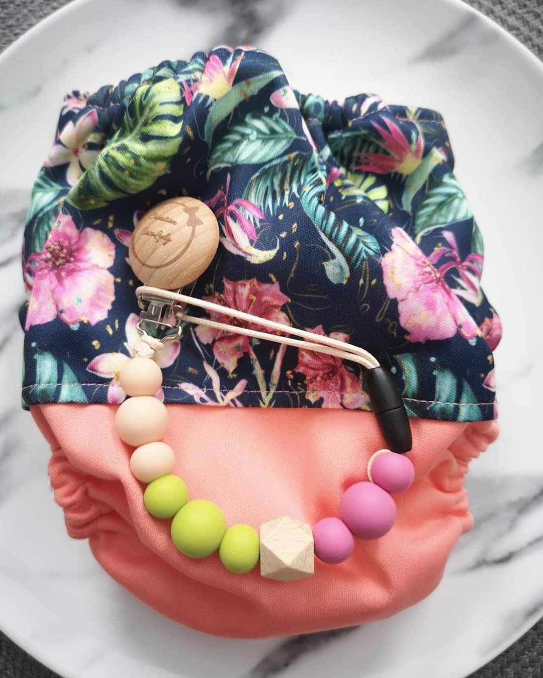 couche lavable fleurie