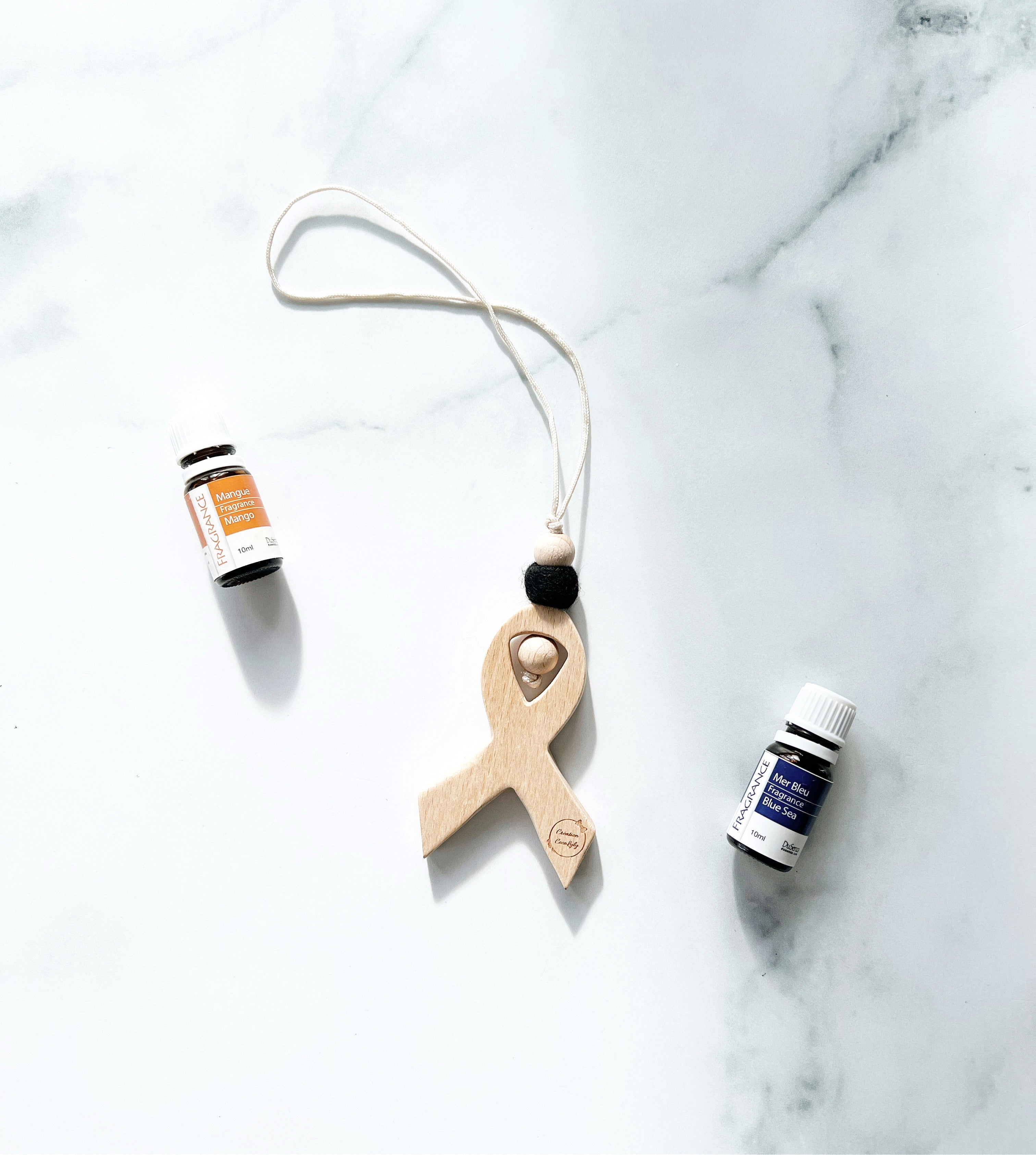 Diffuseur d'huiles essentielles noir