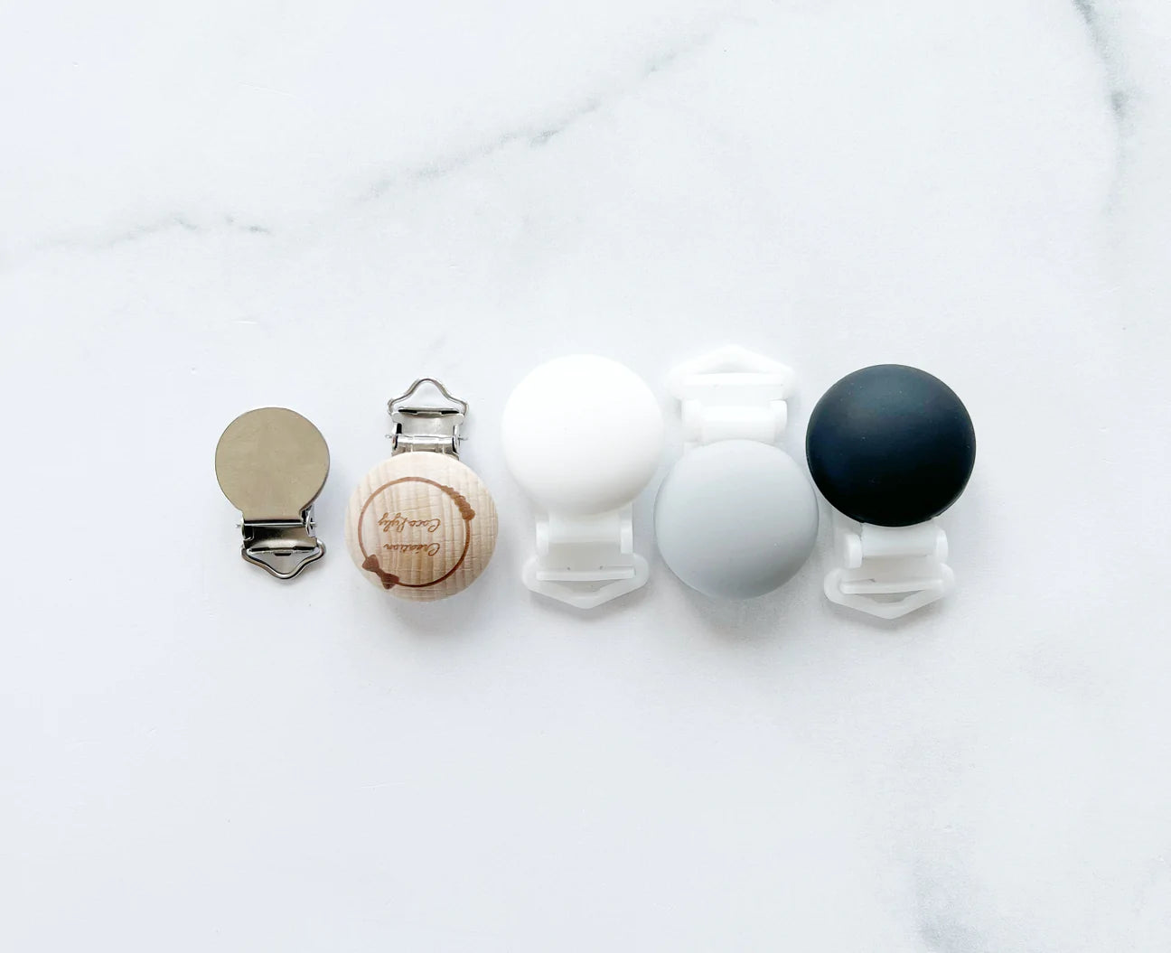 Attache suce simple personnalisé