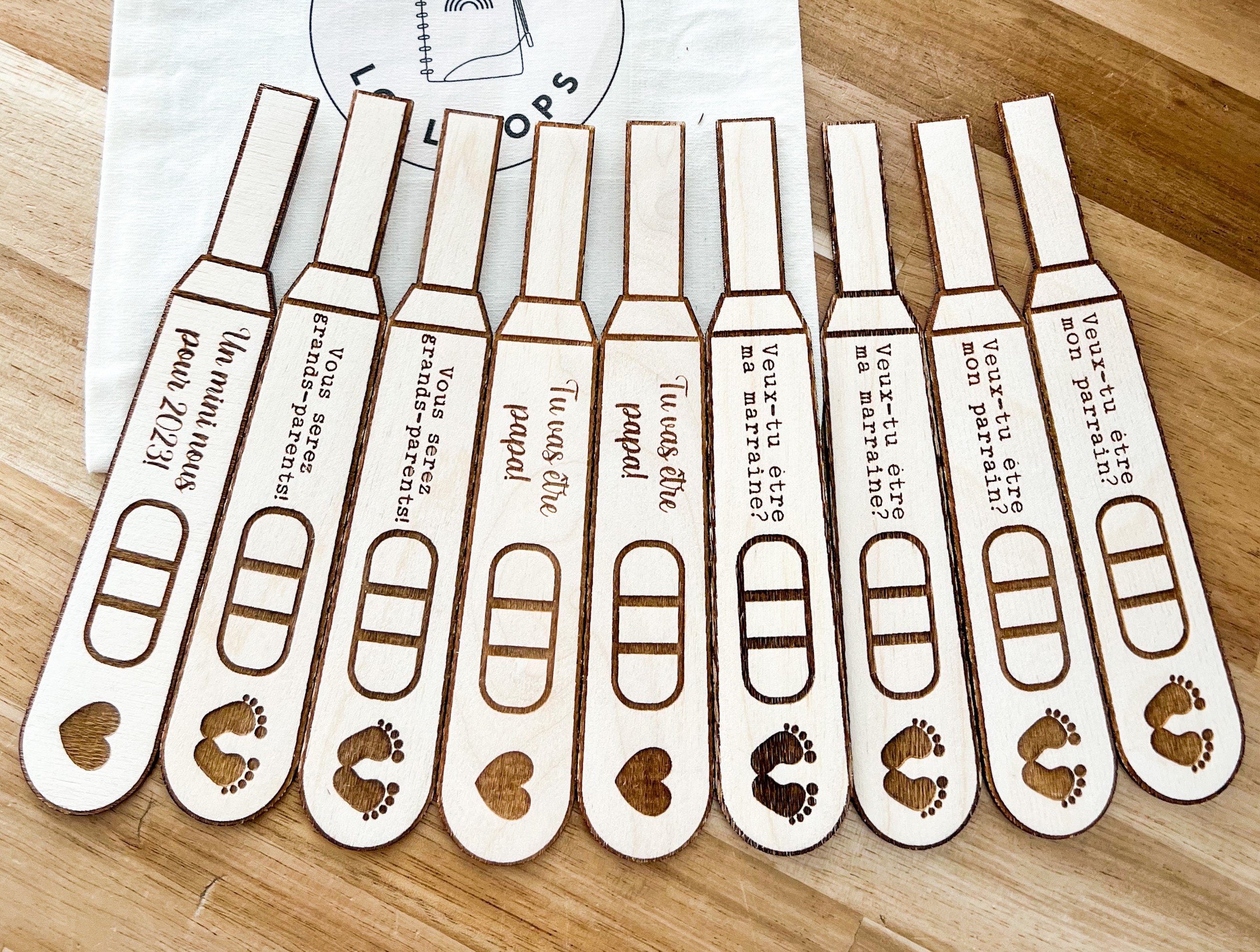 Test de grossesse en bois